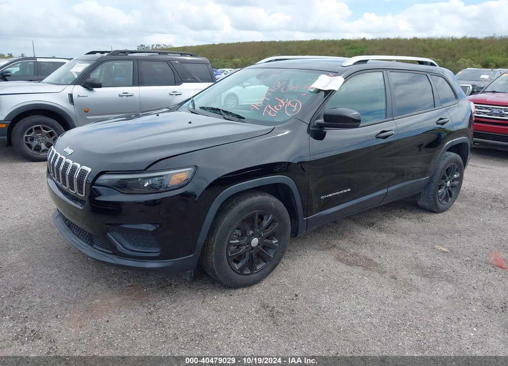 2021 JEEP CHEROKEE LATITUDE FWD VIN: 1C4PJLCB2MD224024