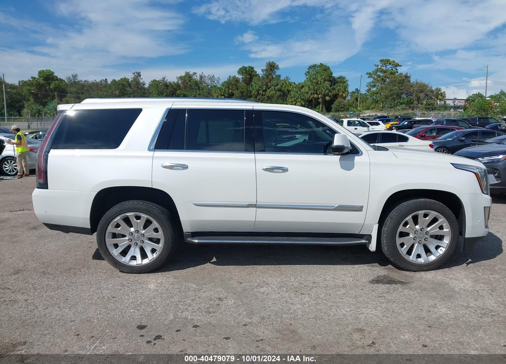 2020 CADILLAC ESCALADE 2WD LUXURY VIN: 1GYS3BKJ3LR180506