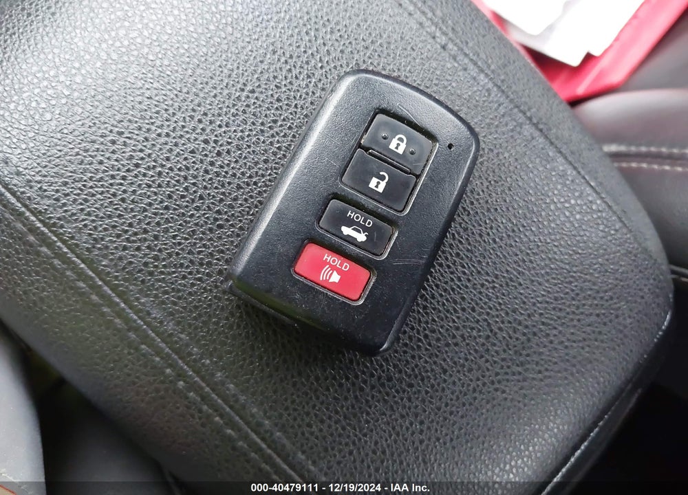 2019 TOYOTA PRIUS XLE VIN: JTDKARFU6K3084198