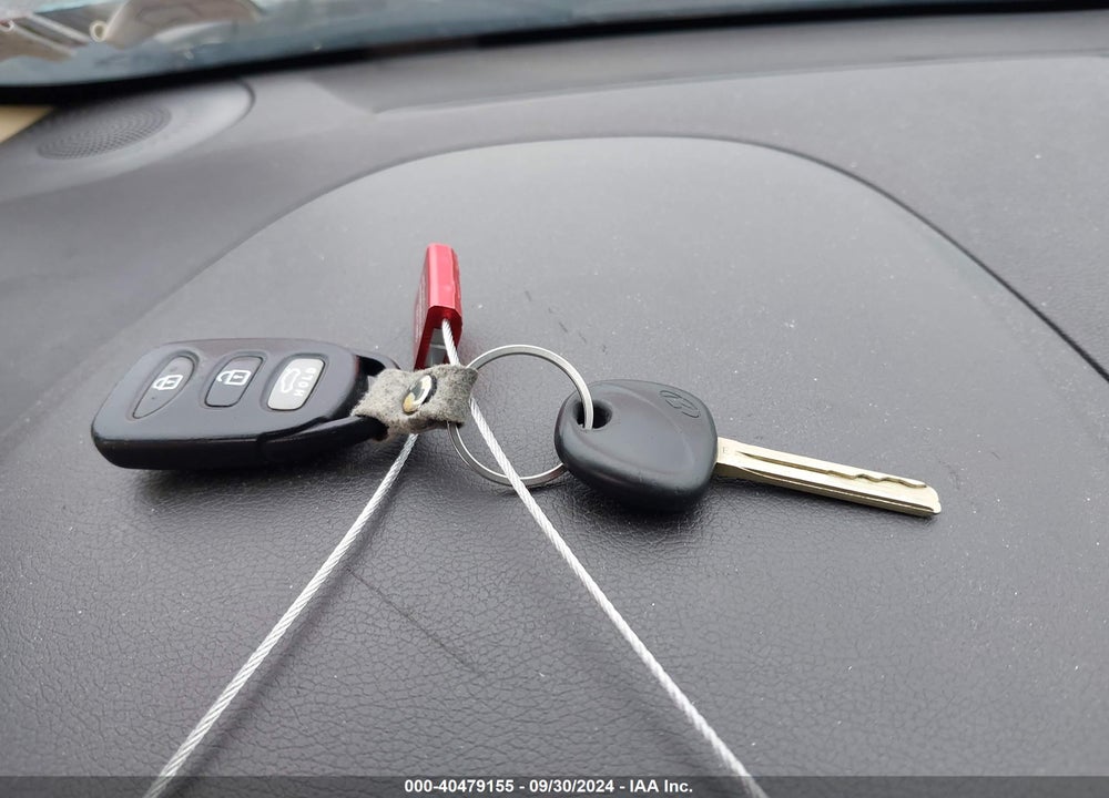 2013 HYUNDAI SONATA VIN: 5NPEB4AC9DH763661