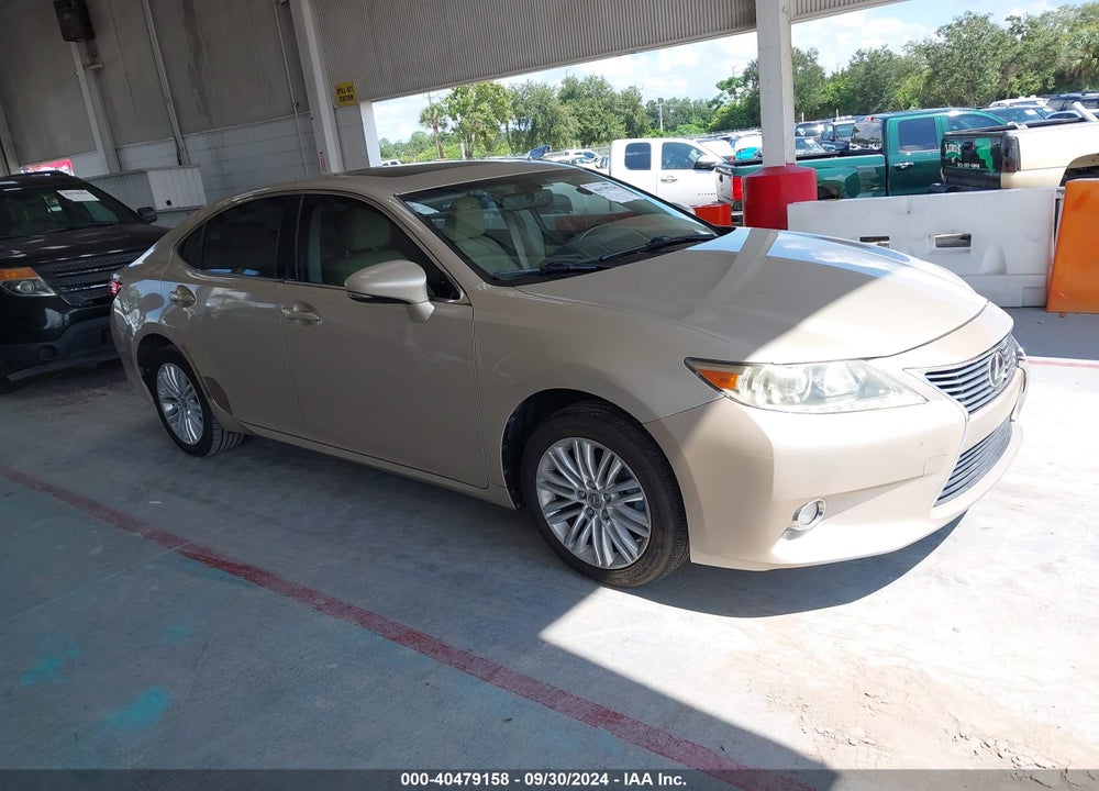2013 LEXUS ES 350 VIN: JTHBK1GG8D2078143