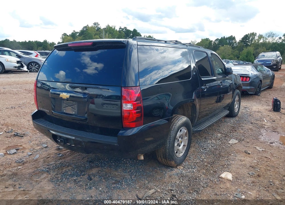 2014 CHEVROLET SUBURBAN 1500 LT VIN: 1GNSCJE01ER110628
