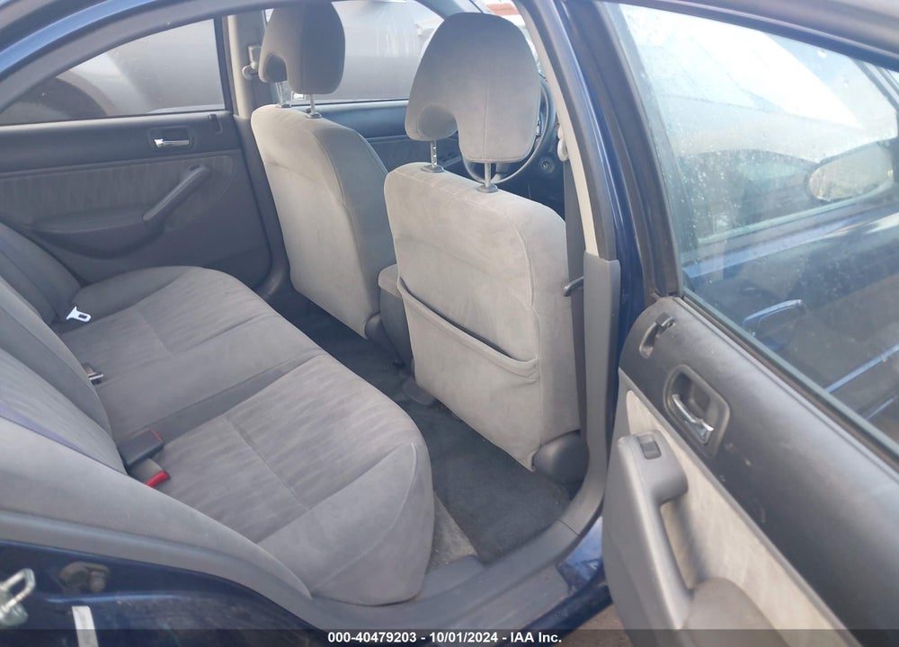 2005 HONDA CIVIC LX VIN: 2HGES15545H588077