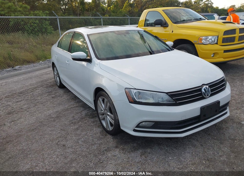 2015 VOLKSWAGEN JETTA 1.8T SEL VIN: 3VWL07AJ9FM236954