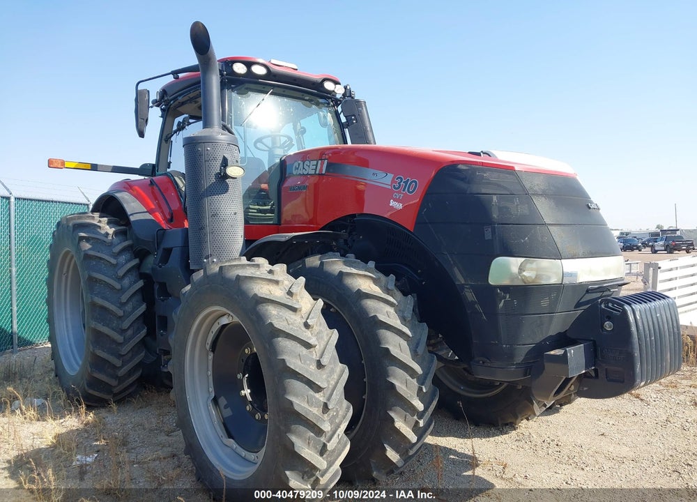 2015 CASE 310 VIN: ZFRF03541
