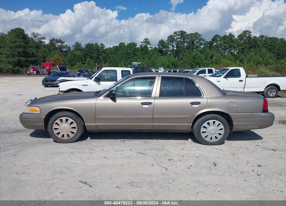 2007 FORD CROWN VICTORIA VIN: 2FAFP71W77X122714