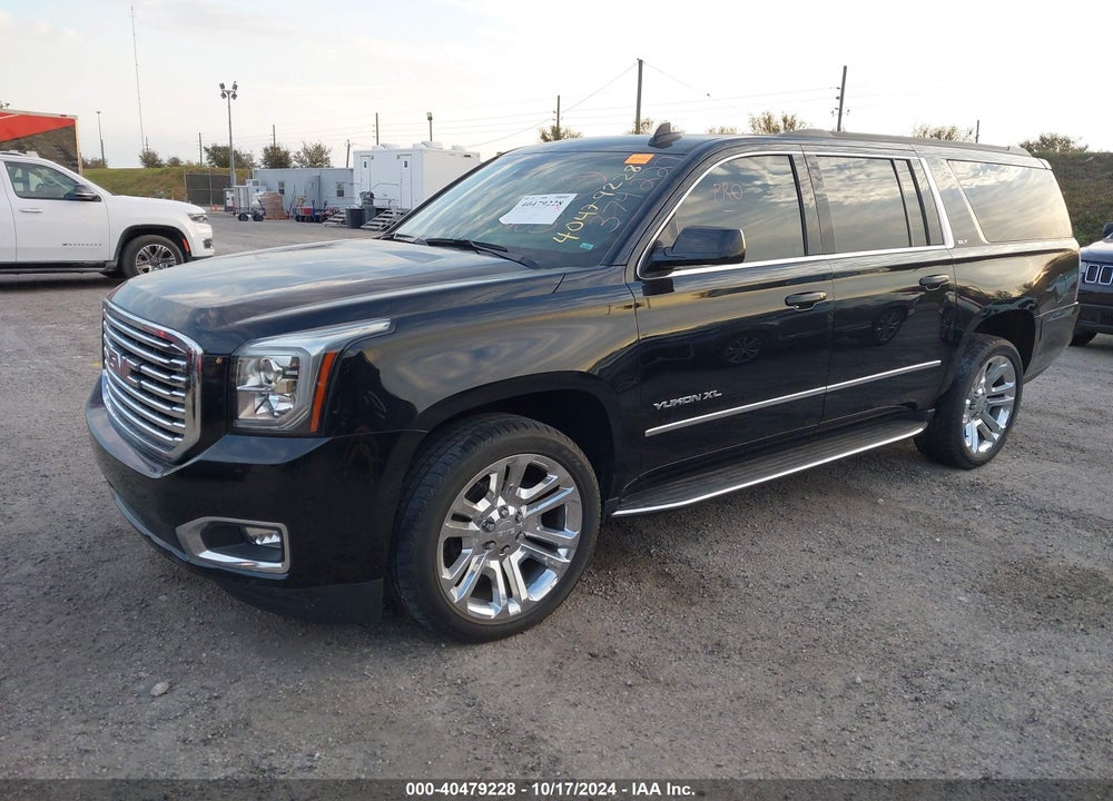 2019 GMC YUKON XL SLT VIN: 1GKS1GKC9KR374227