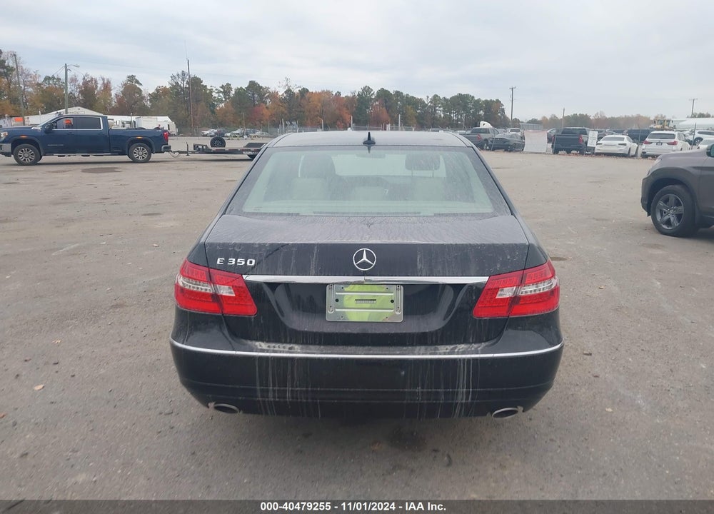 2011 MERCEDES-BENZ E 350 VIN: WDDHF5GB1BA386873