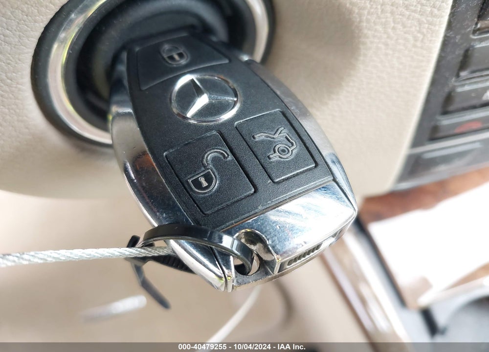 2011 MERCEDES-BENZ E 350 VIN: WDDHF5GB1BA386873
