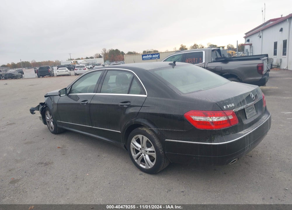 2011 MERCEDES-BENZ E 350 VIN: WDDHF5GB1BA386873