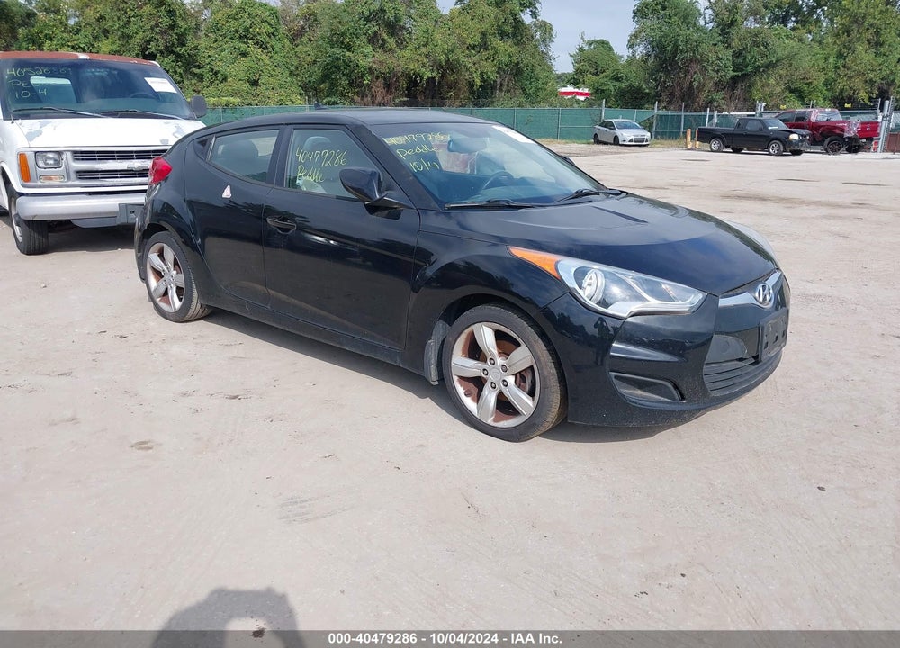 2013 HYUNDAI VELOSTER BASE W/GRAY VIN: KMHTC6AD2DU173649