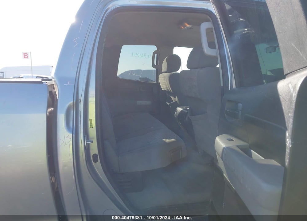 2008 TOYOTA TUNDRA SR5 5.7L V8 VIN: 5TFRV54108X065684