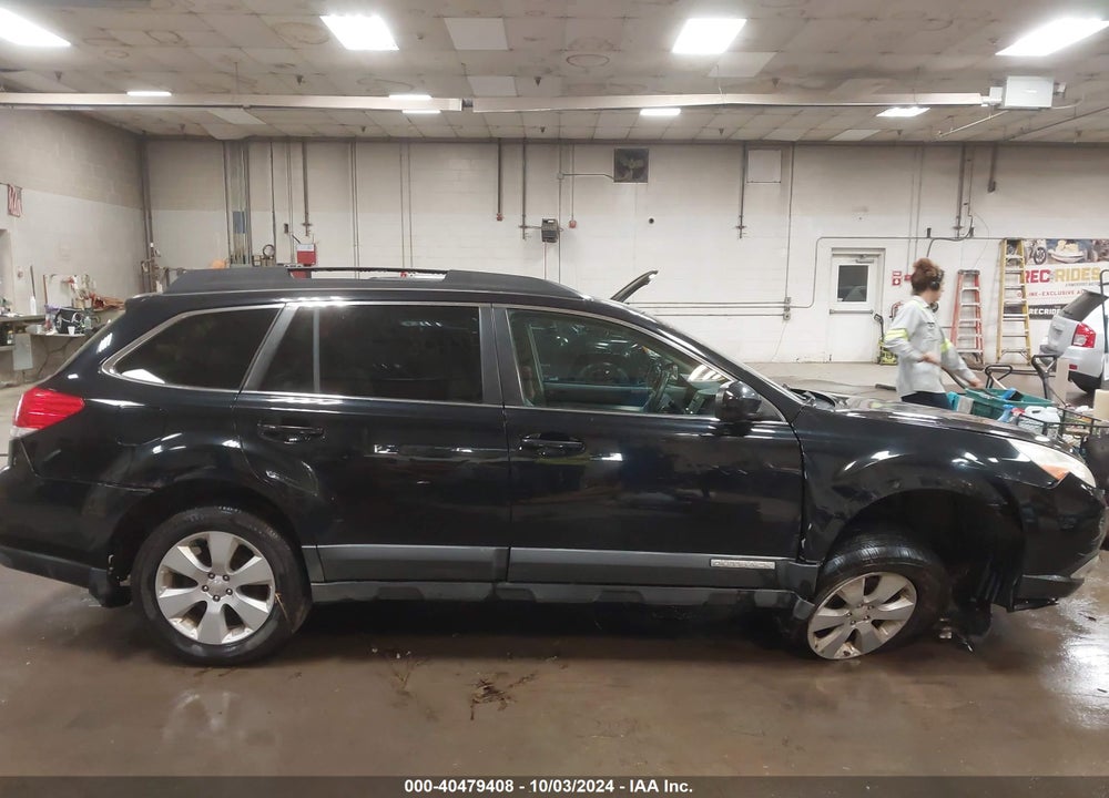 2011 SUBARU OUTBACK 2.5I PREMIUM VIN: 4S4BRBCC5B3351371