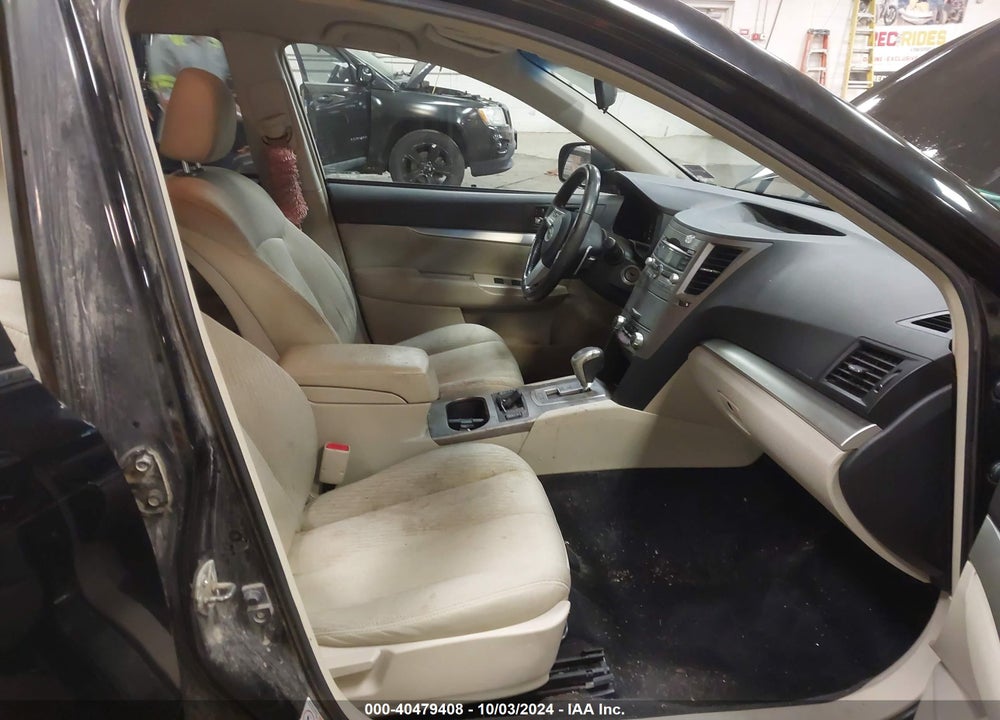2011 SUBARU OUTBACK 2.5I PREMIUM VIN: 4S4BRBCC5B3351371