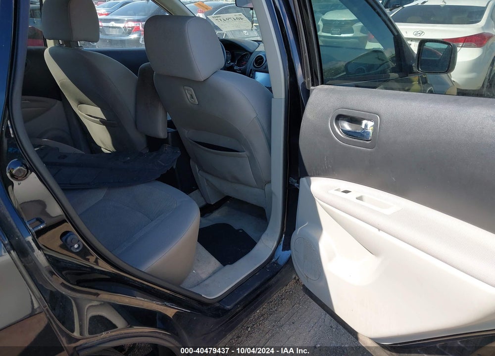 2015 NISSAN ROGUE SELECT S VIN: JN8AS5MV9FW259467