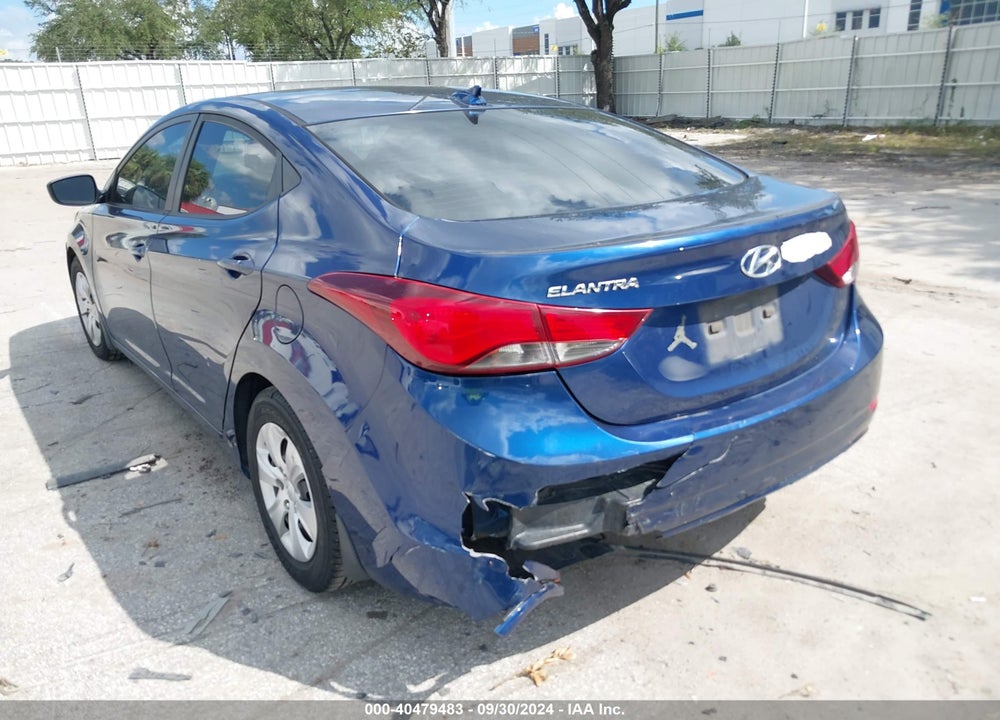 2016 HYUNDAI ELANTRA SE VIN: 5NPDH4AE2GH756843