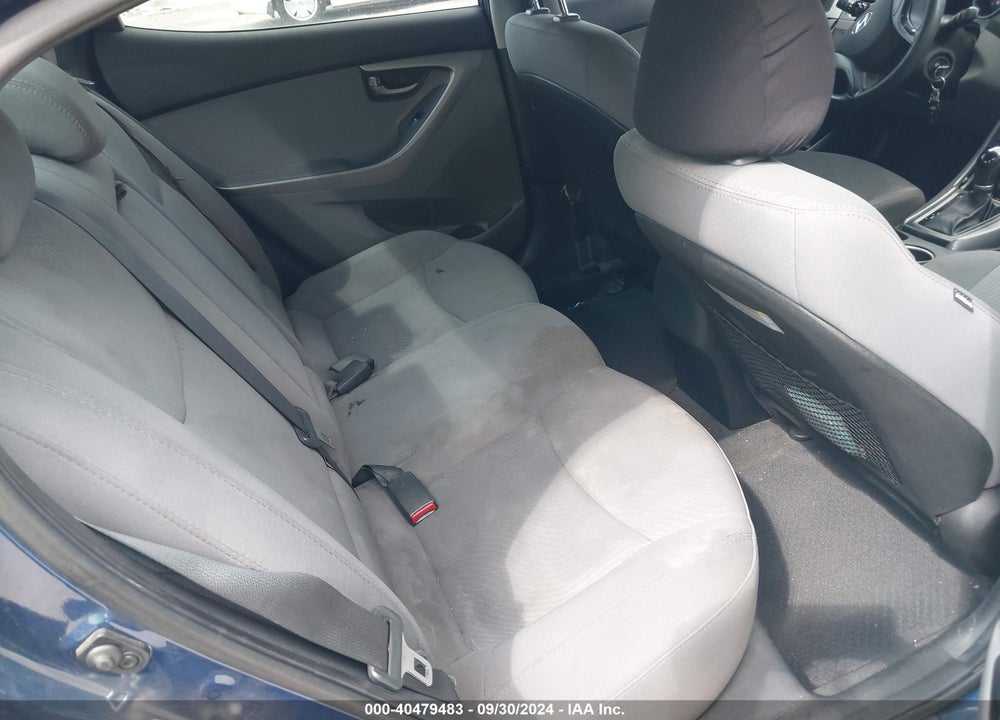 2016 HYUNDAI ELANTRA SE VIN: 5NPDH4AE2GH756843