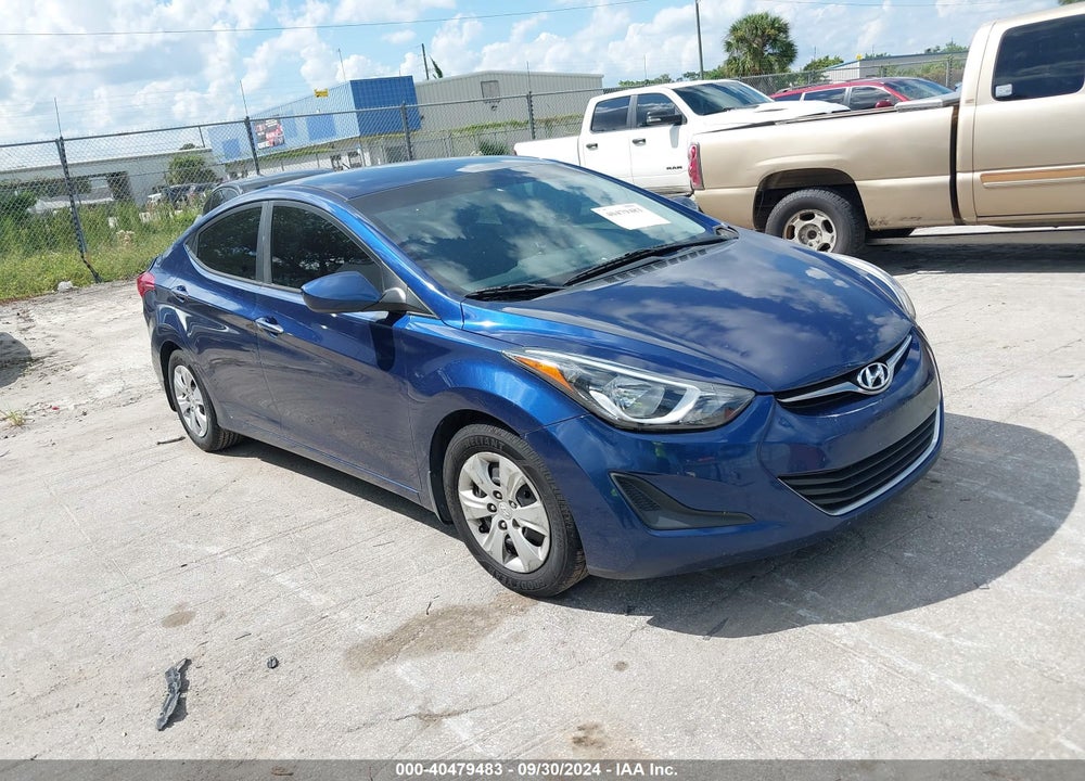 2016 HYUNDAI ELANTRA SE VIN: 5NPDH4AE2GH756843