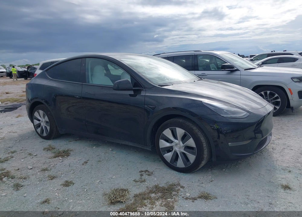 2024 TESLA MODEL Y LONG RANGE DUAL MOTOR ALL-WHEEL DRIVE VIN: 7SAYGAEE4RF037143