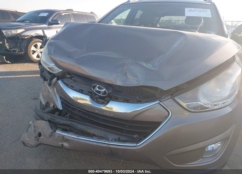 2013 HYUNDAI TUCSON LIMITED VIN: KM8JU3AC2DU685194