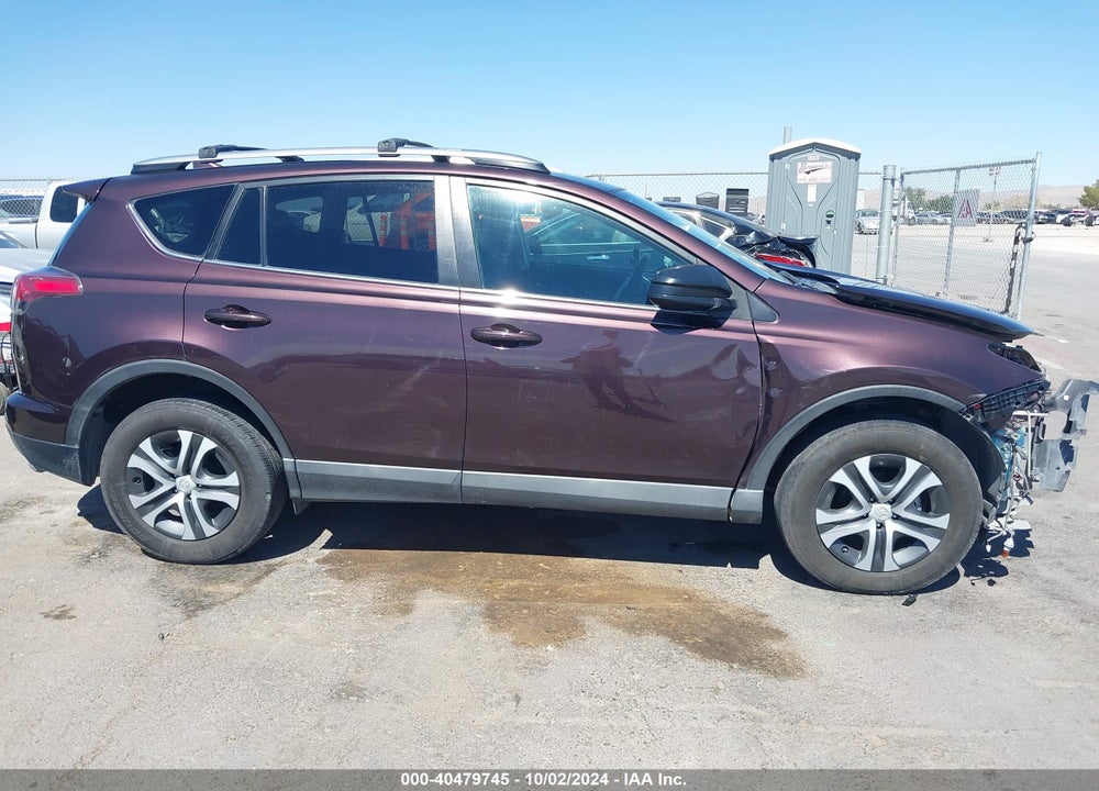 2018 TOYOTA RAV4 LE VIN: 2T3ZFREV3JW458241