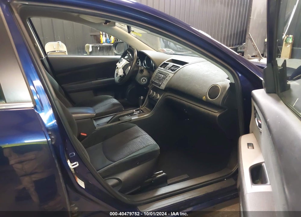 2009 MAZDA 6 I SPORT VIN: 1YVHP81A195M18047