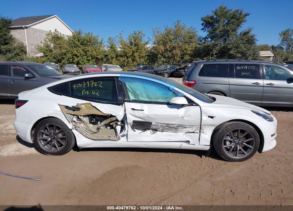 2021 TESLA MODEL 3 STANDARD RANGE PLUS REAR-WHEEL DRIVE VIN: 5YJ3E1EA7MF851631