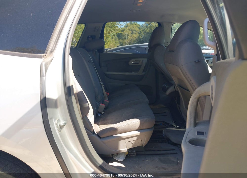 2012 CHEVROLET TRAVERSE LS VIN: 1GNKVEED6CJ423948