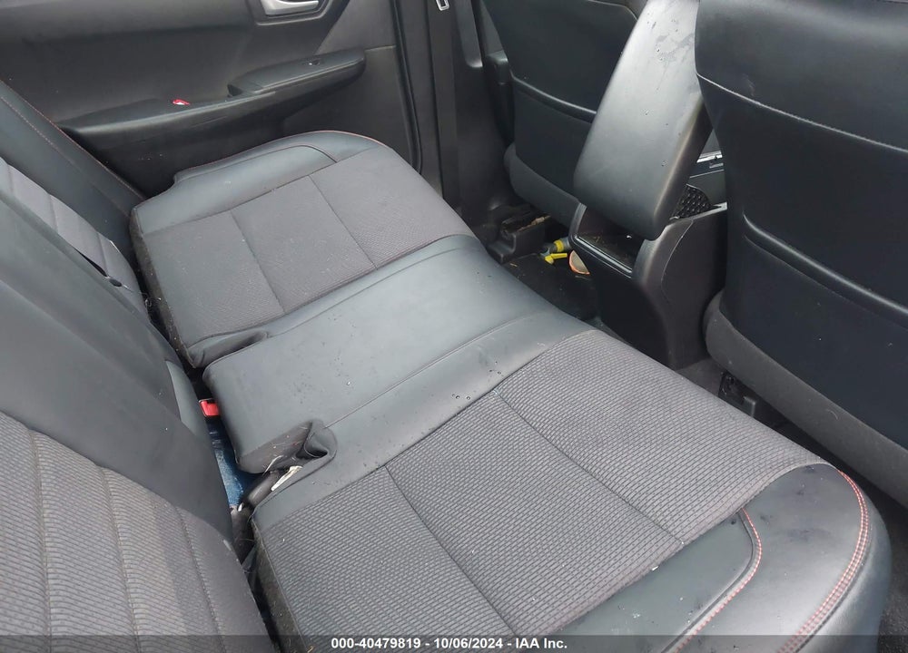 2017 TOYOTA CAMRY SE VIN: 4T1BF1FKXHU804196