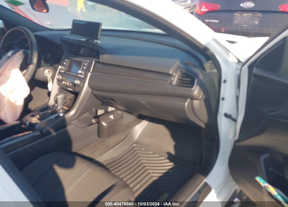 2017 HONDA CIVIC LX VIN: SHHFK7H31HU227902