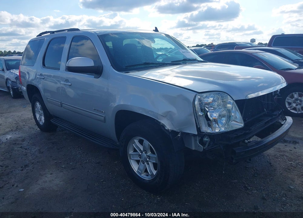 2013 GMC YUKON SLE VIN: 1GKS1AE08DR363138