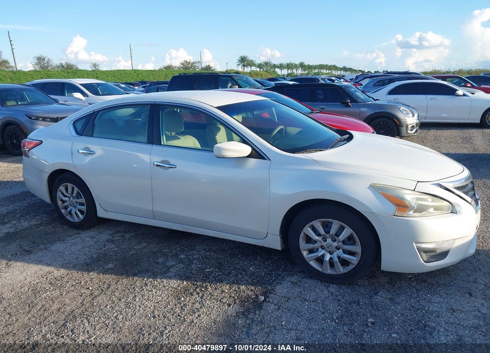 2014 NISSAN ALTIMA 2.5 S VIN: 1N4AL3AP4EC184637