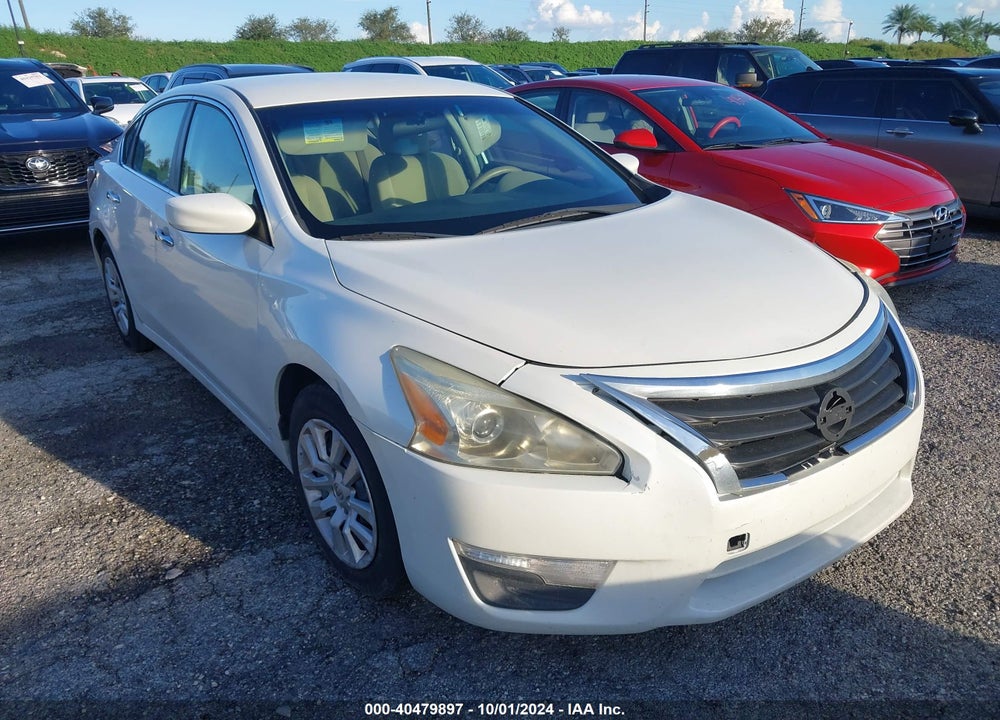 2014 NISSAN ALTIMA 2.5 S VIN: 1N4AL3AP4EC184637