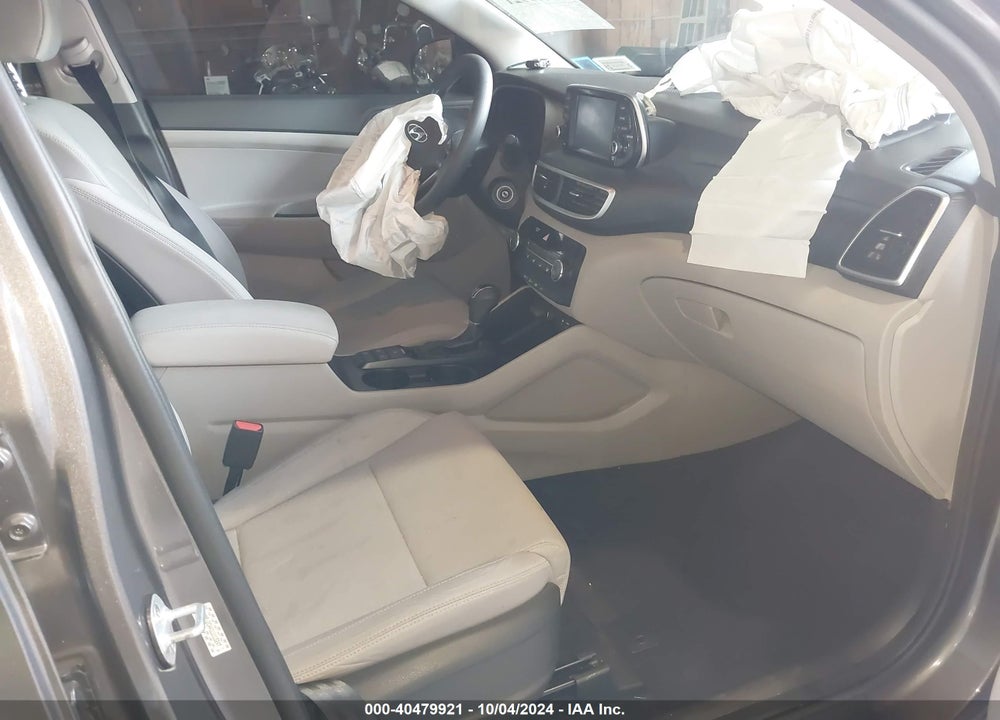 2020 HYUNDAI TUCSON SE VIN: KM8J2CA41LU115247