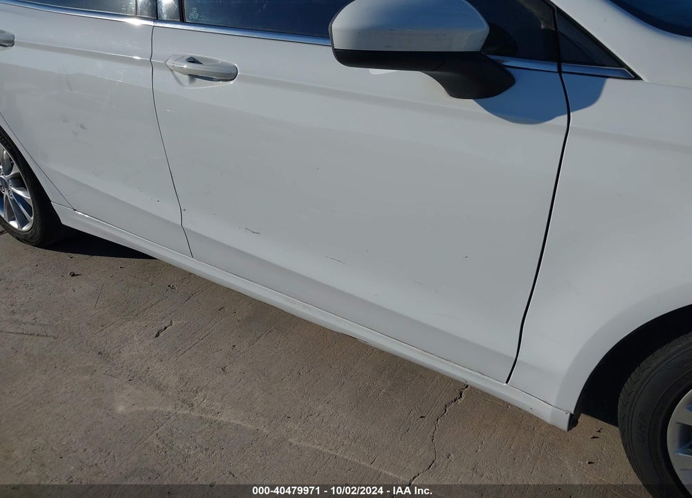 2017 FORD FUSION VIN: 3FA6P0H76HR279429