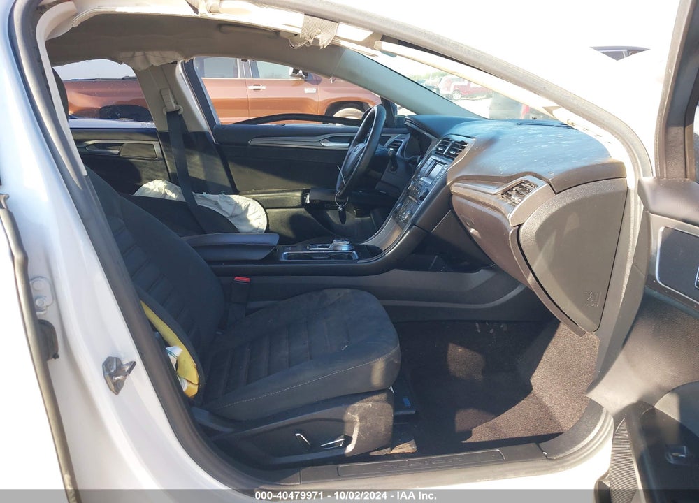 2017 FORD FUSION VIN: 3FA6P0H76HR279429