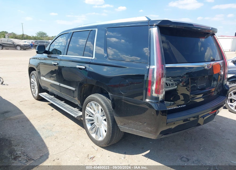 2018 CADILLAC ESCALADE PLATINUM VIN: 1GYS4DKJ7JR393156