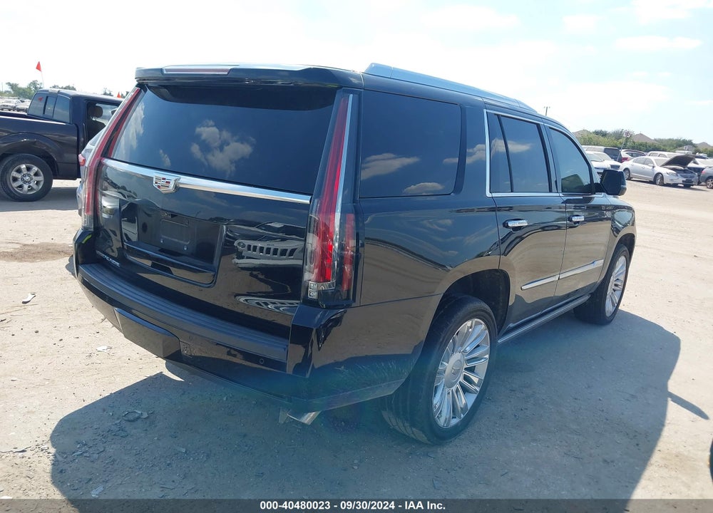 2018 CADILLAC ESCALADE PLATINUM VIN: 1GYS4DKJ7JR393156
