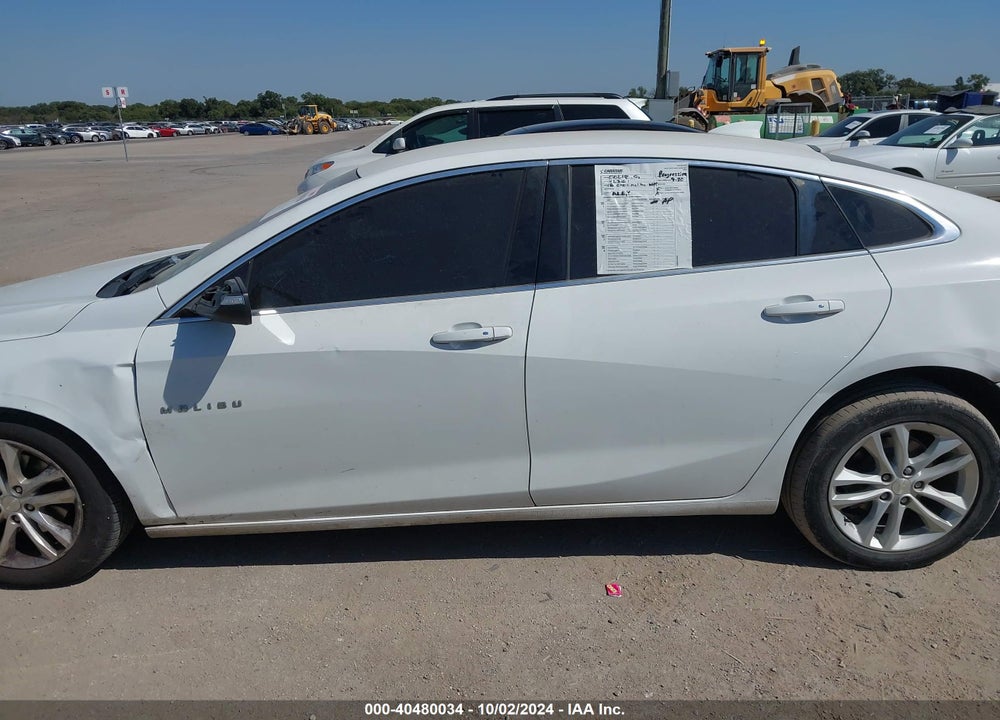 2018 CHEVROLET MALIBU LT VIN: 1G1ZD5ST1JF160928