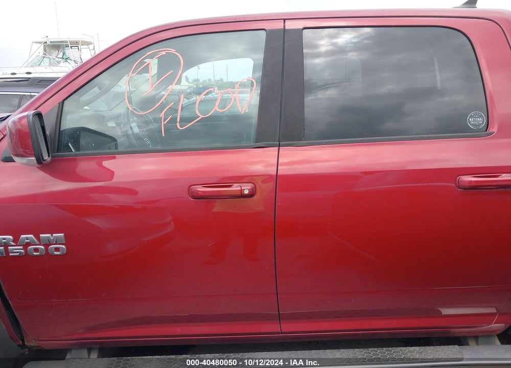 2013 RAM 1500 VIN: 1C6RR7MT4DS682375