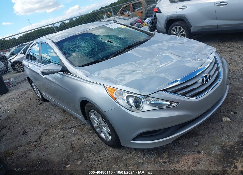 2014 HYUNDAI SONATA GLS VIN: 5NPEB4AC0EH812411