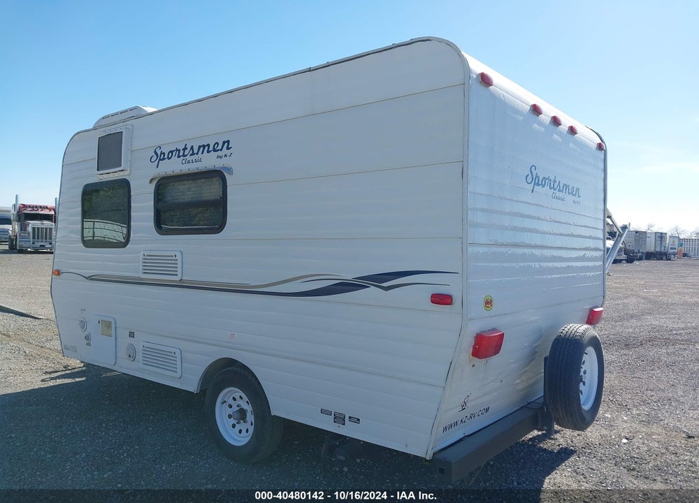 2011 KZ I SPORTSMEN VIN: 4EZTK1410B5052281