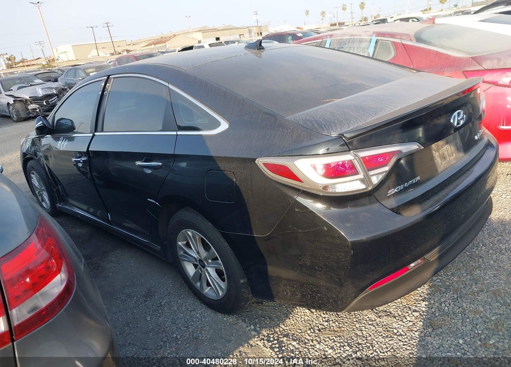 2017 HYUNDAI SONATA HYBRID SE VIN: KMHE24L34HA061186