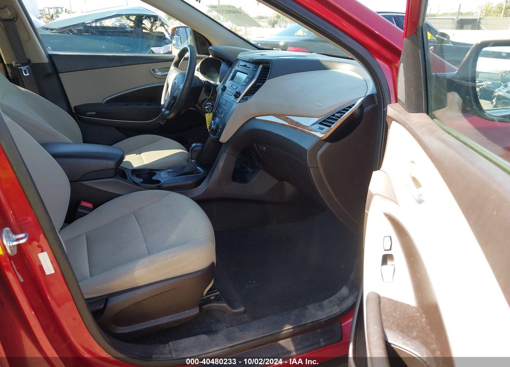 2016 HYUNDAI SANTA FE SPORT 2.4L VIN: 5XYZTDLB6GG376239