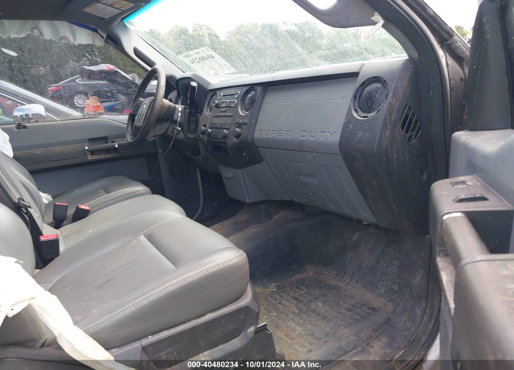 2011 FORD F-250 XL VIN: 1FT7W2A64BEA21323
