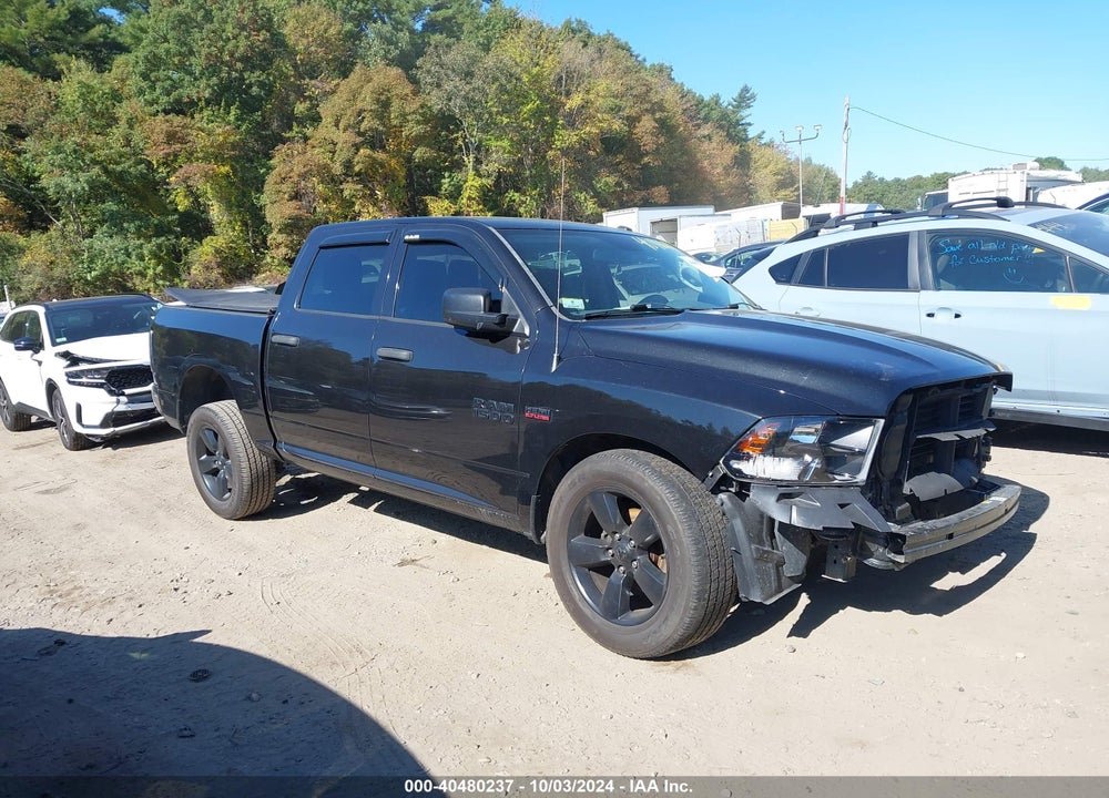 2015 RAM 1500 EXPRESS VIN: 3C6RR6KT8FG687246