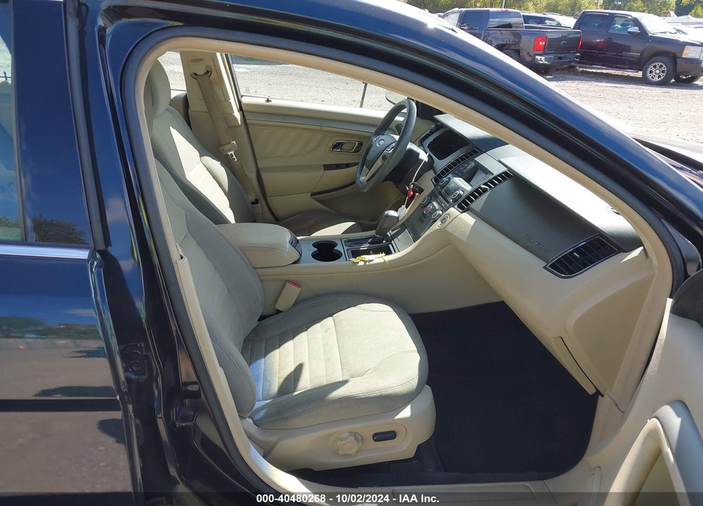 2014 FORD TAURUS SE VIN: 1FAHP2D8XEG160112