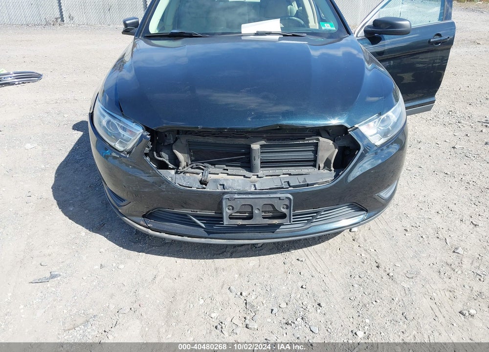 2014 FORD TAURUS SE VIN: 1FAHP2D8XEG160112