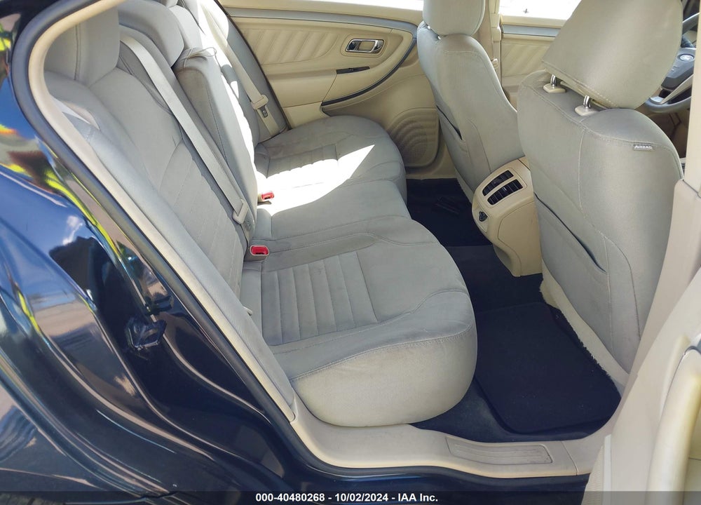 2014 FORD TAURUS SE VIN: 1FAHP2D8XEG160112