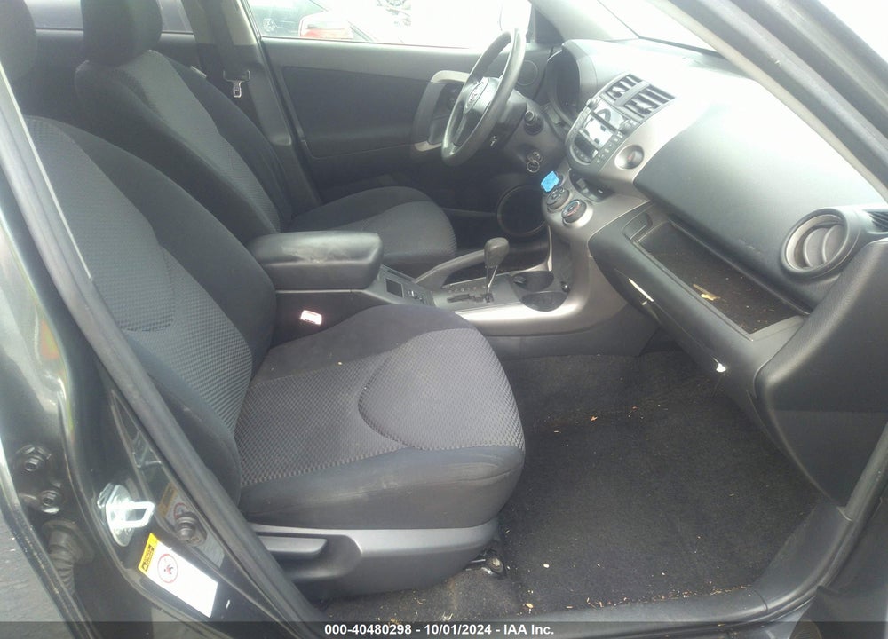 2006 TOYOTA RAV4 SPORT VIN: JTMZD32V466008257